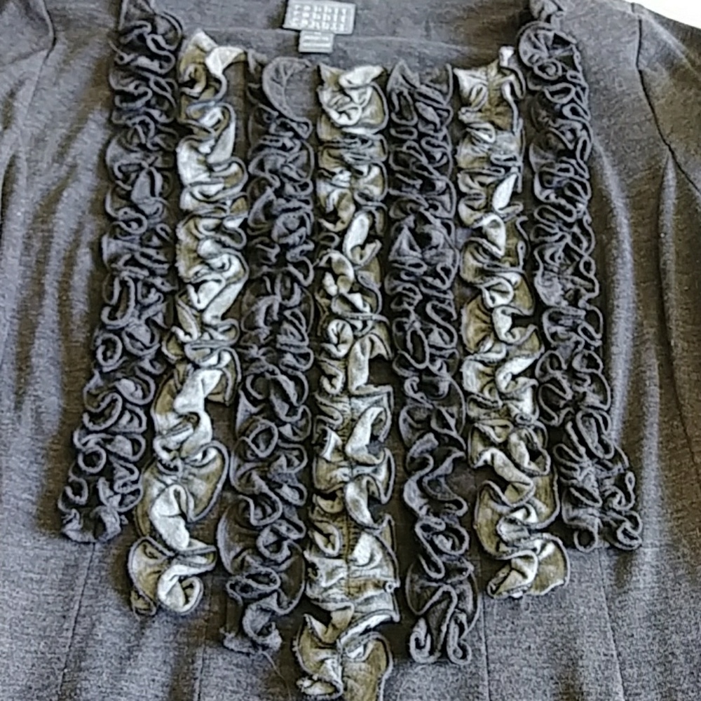 Rabbit Design Dress - Picture 5 of 6